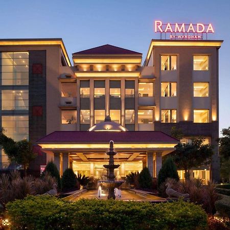 Ramada By Wyndham Varanasi Katesar Chandauli 外观 照片