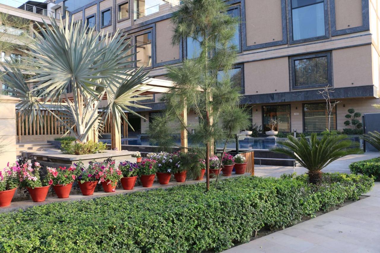 Ramada By Wyndham Varanasi Katesar Chandauli 外观 照片