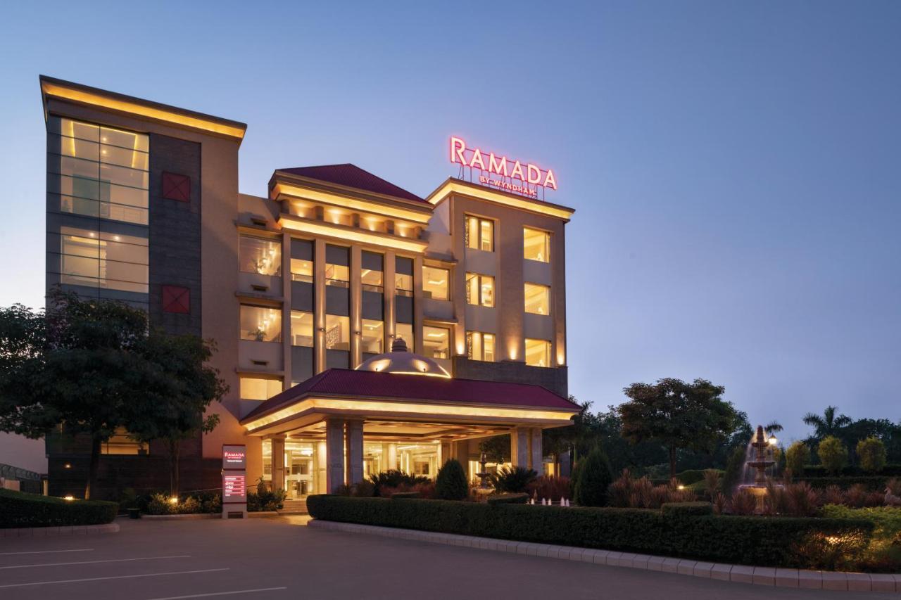 Ramada By Wyndham Varanasi Katesar Chandauli 外观 照片