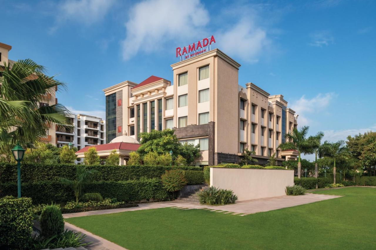 Ramada By Wyndham Varanasi Katesar Chandauli 外观 照片