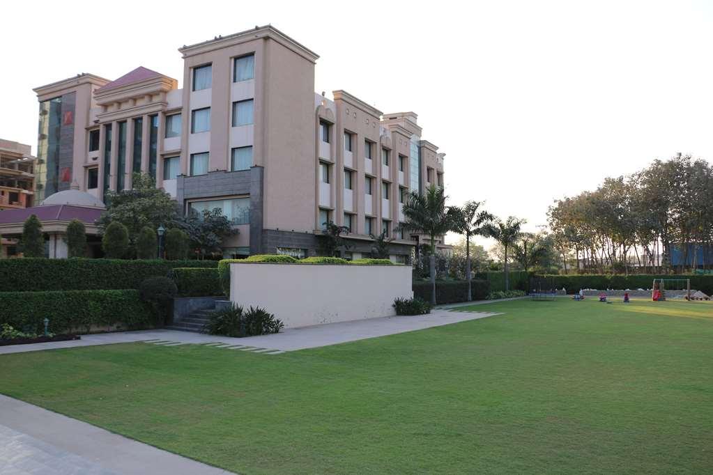 Ramada By Wyndham Varanasi Katesar Chandauli 设施 照片
