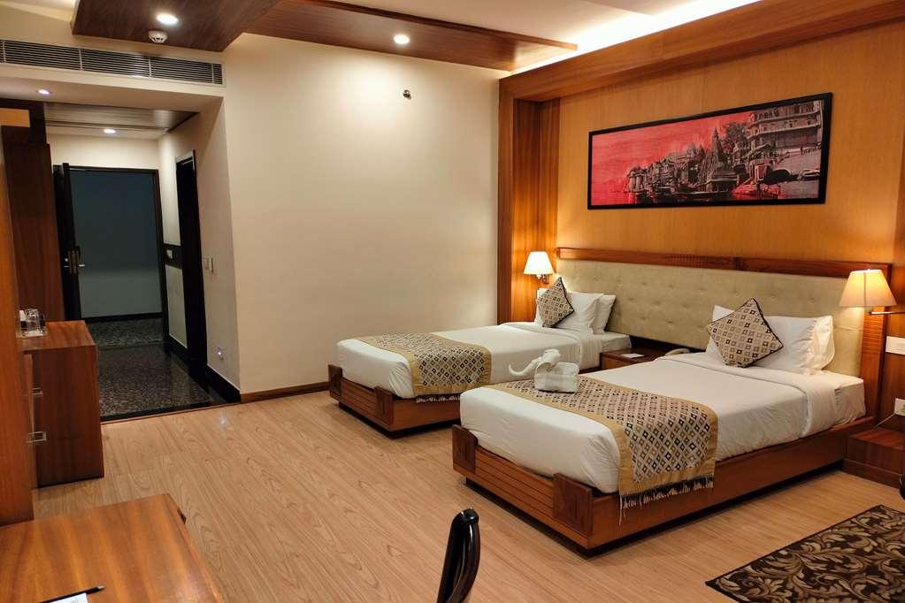 Ramada By Wyndham Varanasi Katesar Chandauli 客房 照片
